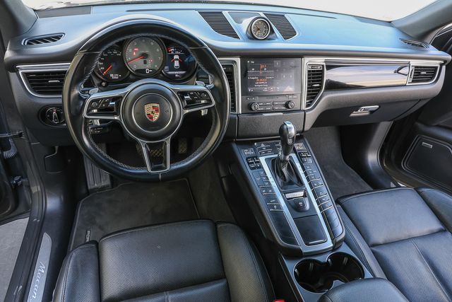 2017 Porsche Macan S