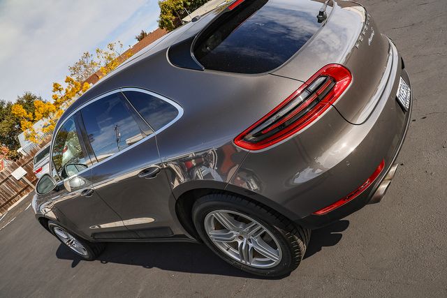 2017 Porsche Macan S