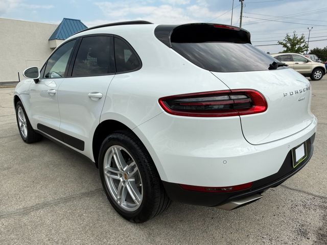 2017 Porsche Macan