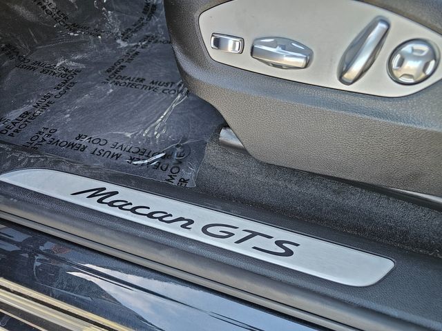 2017 Porsche Macan GTS | Brownsville TX | English Motors