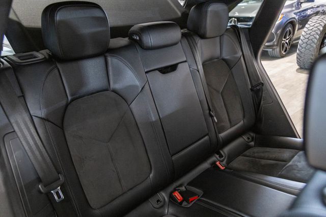 2017 Porsche Macan Premium AWD