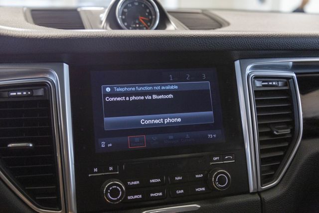 2017 Porsche Macan Premium AWD