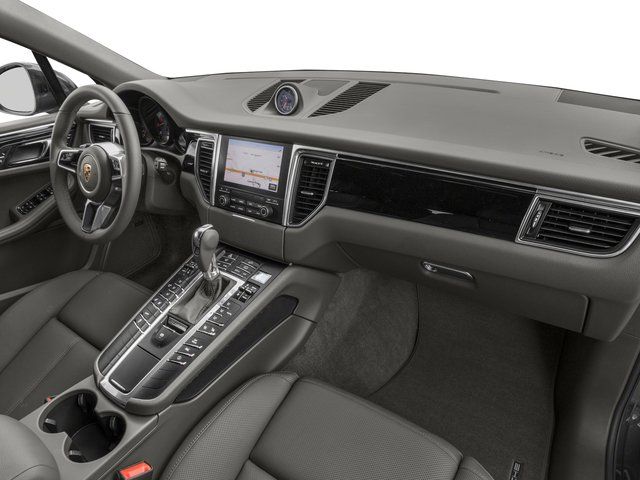 2017 Porsche Macan Sport