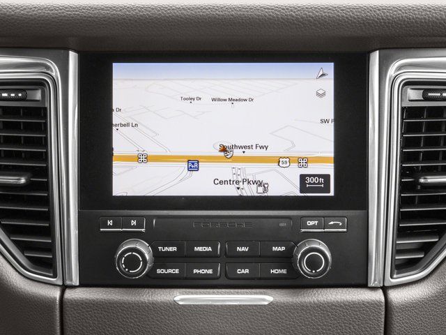 2017 Porsche Macan Sport