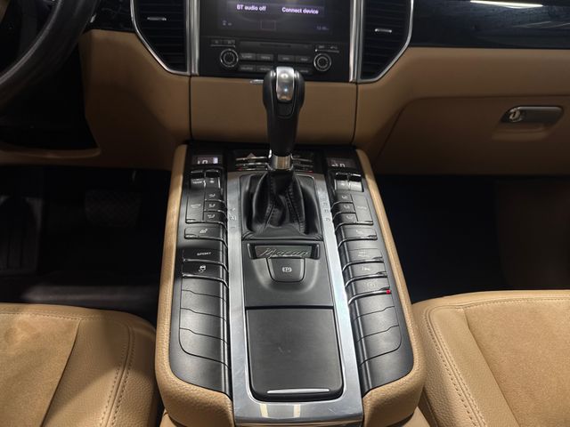 2017 Porsche MACAN | Houston, TX | Texas Star Motors 2017 Porsche MACAN | Houston, TX | Texas Star Motors