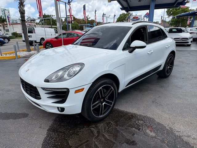 2017 Porsche Macan Base