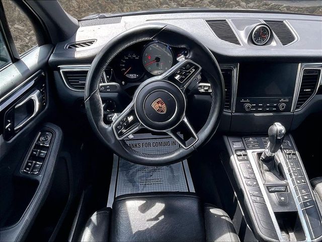2017 Porsche Macan S