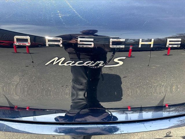2017 Porsche Macan S