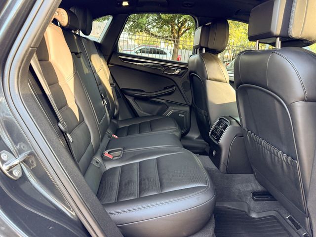 2017 Porsche Macan S