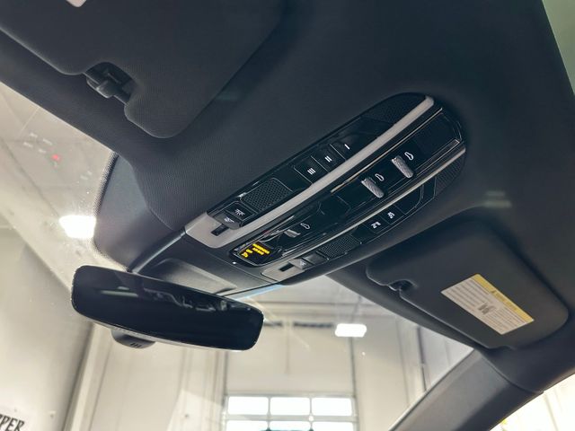 2017 Porsche Panamera Base | Irving, Texas | Hopper Motorplex 2017 Porsche Panamera Base | Irving, Texas | Hopper Motorplex