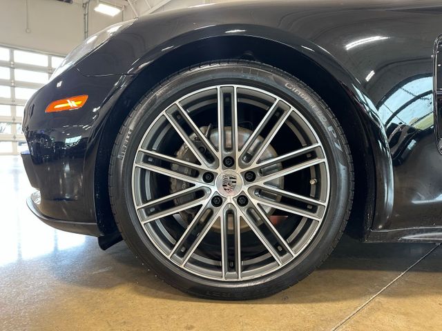 2017 Porsche Panamera Base | Irving, Texas | Hopper Motorplex