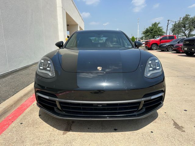 2017 Porsche Panamera 4 