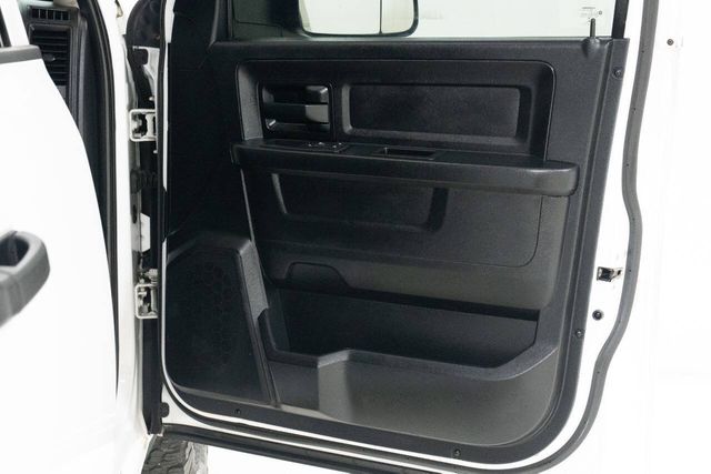 2017 Ram 1500 Tradesman 4x4 4dr Quad Cab 6.3 ft. SB Pickup | Houston, TX | Houston Auto Credit