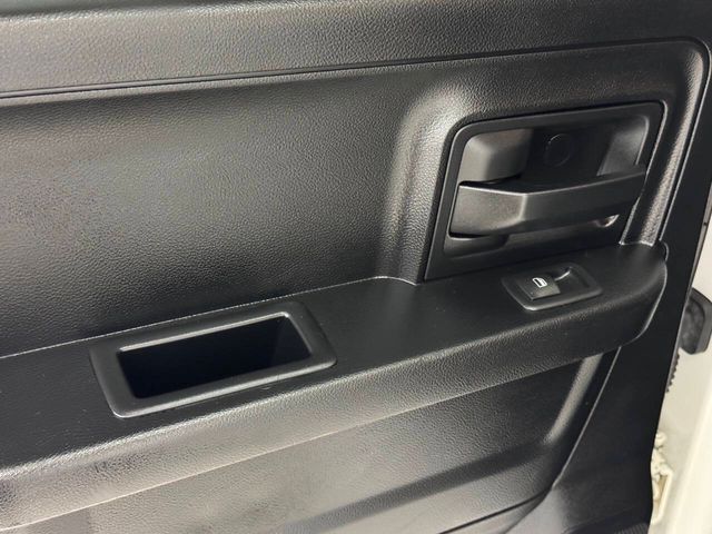 2017 Ram 1500 Tradesman 4x4 4dr Quad Cab 6.3 ft. SB Pickup | Houston, TX | Houston Auto Credit