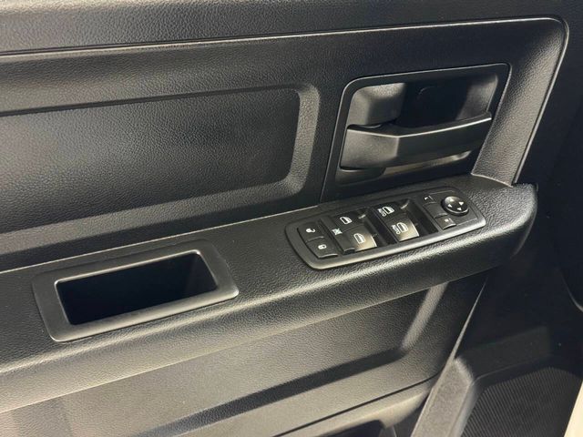 2017 Ram 1500 Tradesman 4x4 4dr Quad Cab 6.3 ft. SB Pickup | Houston, TX | Houston Auto Credit