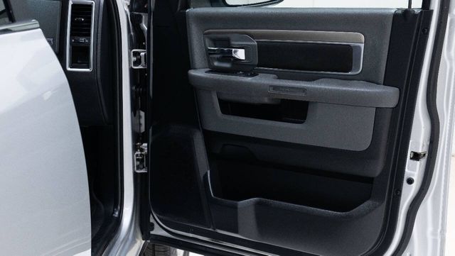 2017 Ram 1500 Lone Star 4x2 4dr Crew Cab 5.5 ft. SB Pickup | Houston, TX | Houston Auto Credit 2017 Ram 1500 Lone Star 4x2 4dr Crew Cab 5.5 ft. SB Pickup | Houston, TX | Houston Auto Credit