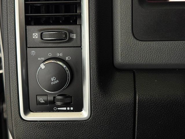 2017 Ram 1500 Lone Star 4x2 4dr Crew Cab 5.5 ft. SB Pickup | Houston, TX | Houston Auto Credit