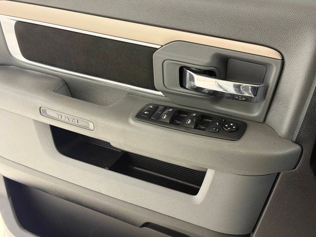 2017 Ram 1500 Lone Star 4x2 4dr Crew Cab 5.5 ft. SB Pickup | Houston, TX | Houston Auto Credit 2017 Ram 1500 Lone Star 4x2 4dr Crew Cab 5.5 ft. SB Pickup | Houston, TX | Houston Auto Credit