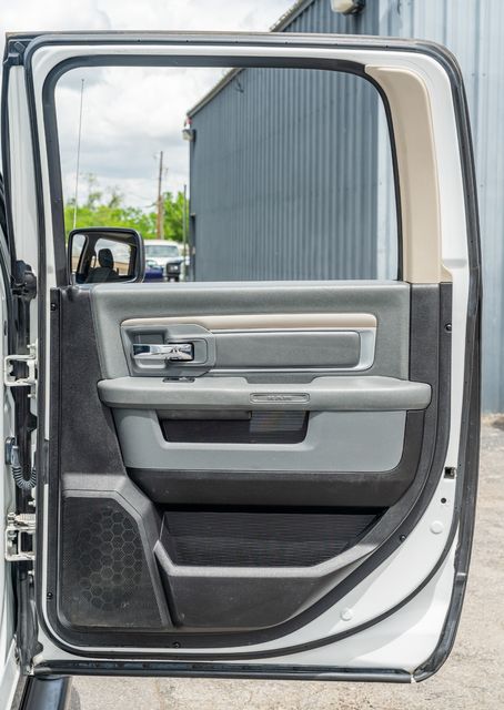 2017 Ram 2500 SLT CREW CAB 4X4 LONG BOX / 6.7L CUMMINS | Austin, TX | Rocky Mountain Truck Stop Austin 2017 Ram 2500 SLT CREW CAB 4X4 LONG BOX / 6.7L CUMMINS | Austin, TX | Rocky Mountain Truck Stop Austin