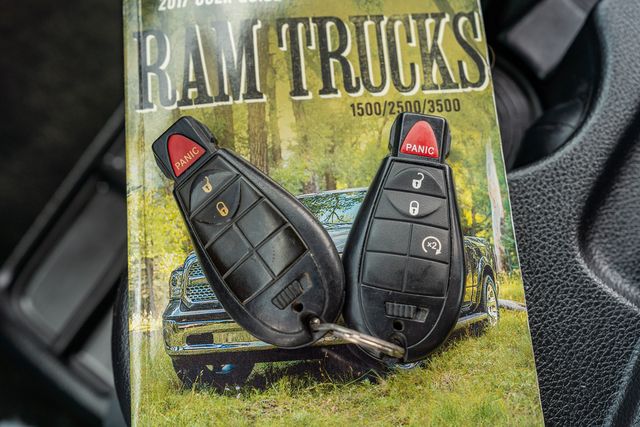 2017 Ram 2500 SLT CREW CAB 4X4 LONG BOX / 6.7L CUMMINS | Austin, TX | Rocky Mountain Truck Stop Austin 2017 Ram 2500 SLT CREW CAB 4X4 LONG BOX / 6.7L CUMMINS | Austin, TX | Rocky Mountain Truck Stop Austin