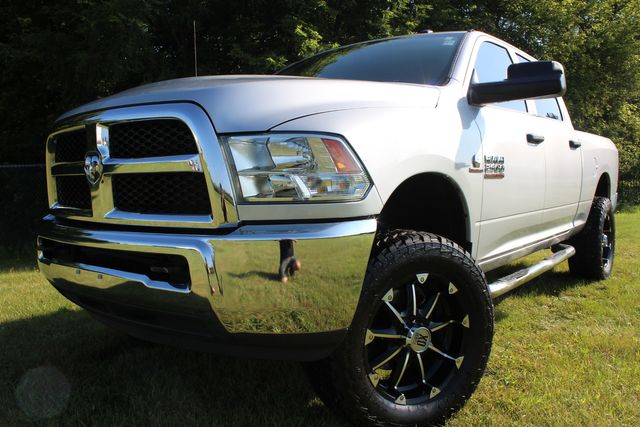 2017 Ram 2500 Diesel 4x4 Manual Tradesman | Roscoe, IL | Autoland Outlets 2017 Ram 2500 Diesel 4x4 Manual Tradesman | Roscoe, IL | Autoland Outlets