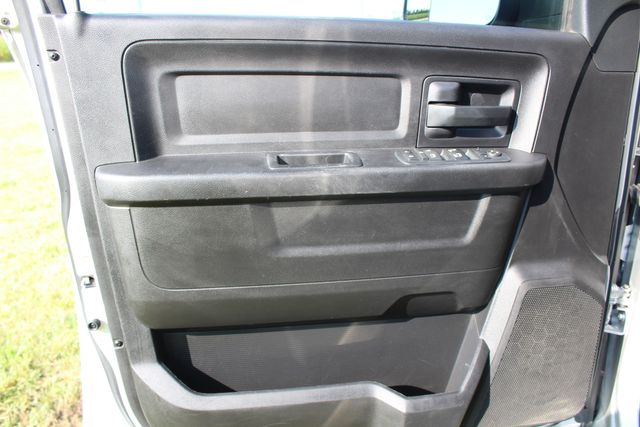 2017 Ram 2500 Diesel 4x4 Manual Tradesman | Roscoe, IL | Autoland Outlets 2017 Ram 2500 Diesel 4x4 Manual Tradesman | Roscoe, IL | Autoland Outlets