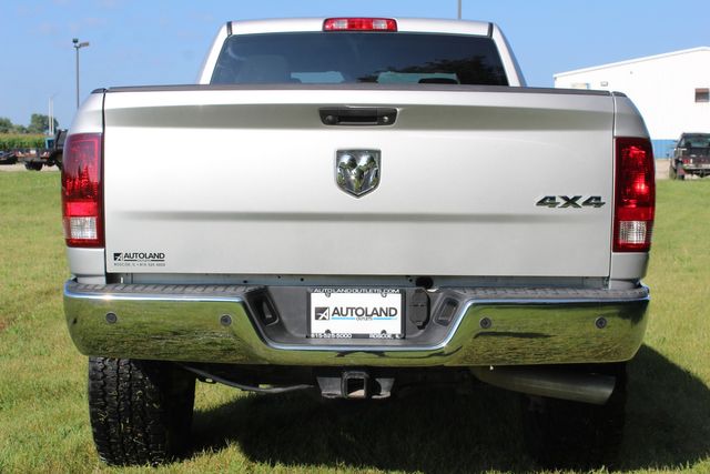 2017 Ram 2500 Diesel 4x4 Manual Tradesman | Roscoe, IL | Autoland Outlets 2017 Ram 2500 Diesel 4x4 Manual Tradesman | Roscoe, IL | Autoland Outlets