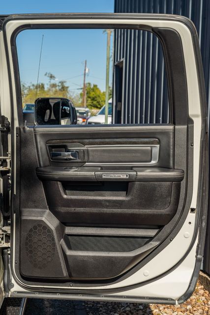 2017 Ram 3500 Laramie Limited MEGA CAB 4X4 AISIN TRANS / 1-OWNER | Austin, TX | Rocky Mountain Truck Stop Austin 2017 Ram 3500 Laramie Limited MEGA CAB 4X4 AISIN TRANS / 1-OWNER | Austin, TX | Rocky Mountain Truck Stop Austin