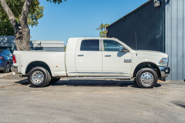 2017 Ram 3500 Laramie Limited MEGA CAB 4X4 AISIN TRANS / 1-OWNER | Dallas, TX | Rocky Mountain Truck Stop Dallas 2017 Ram 3500 Laramie Limited MEGA CAB 4X4 AISIN TRANS / 1-OWNER | Dallas, TX | Rocky Mountain Truck Stop Dallas