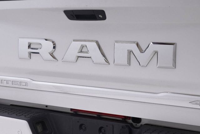 2017 Ram 3500 Laramie Limited 4x4 4dr Crew Cab 8 ft. LB DRW P... | Houston, TX | Houston Auto Credit 2017 Ram 3500 Laramie Limited 4x4 4dr Crew Cab 8 ft. LB DRW P... | Houston, TX | Houston Auto Credit