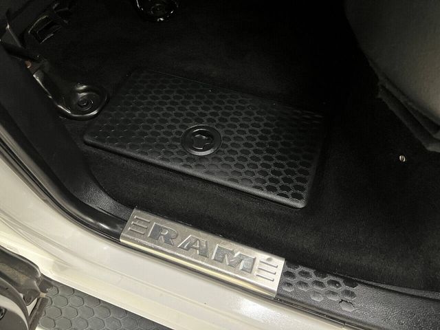 2017 Ram 3500 Laramie Limited 4x4 4dr Crew Cab 8 ft. LB DRW P... | Houston, TX | Houston Auto Credit 2017 Ram 3500 Laramie Limited 4x4 4dr Crew Cab 8 ft. LB DRW P... | Houston, TX | Houston Auto Credit