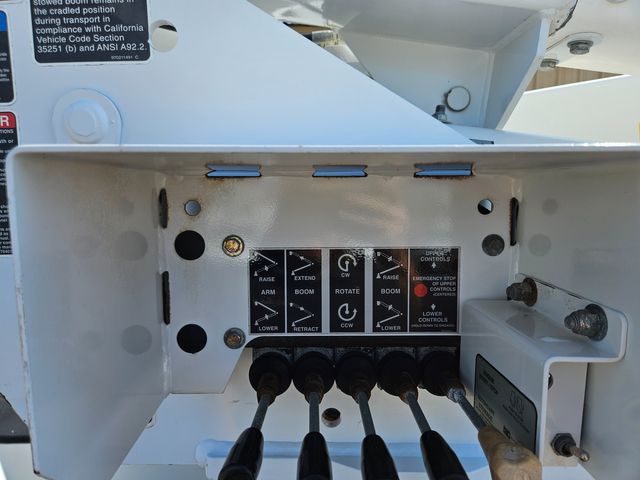 2017 Ram 5500 42FT TELESCOPING BUCKET TRUCK RAM ALTEC AT37G ARTICULATING AND TELESCOPING | Irving, TX | Pinnacle Trucks