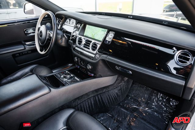 2017 Rolls-Royce Ghost 2017 Rolls-Royce Ghost