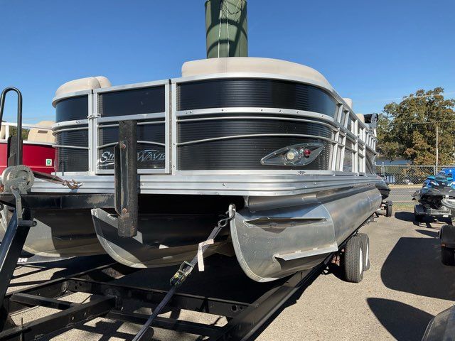 2017 Silver Wave Pontoon  - John Gibson Auto Sales Hot Springs