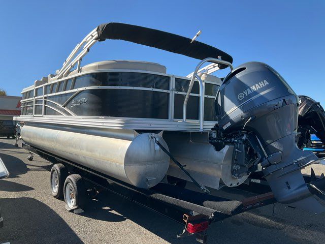 2017 Silver Wave Pontoon 2017 Silver Wave Pontoon