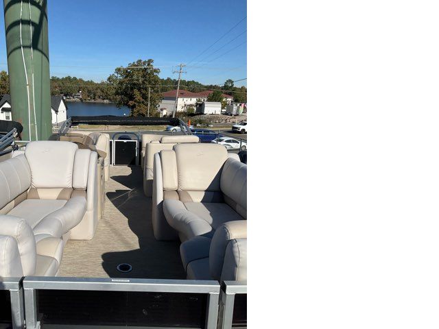 2017 Silver Wave Pontoon 2017 Silver Wave Pontoon
