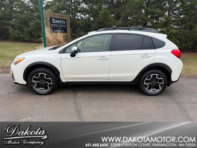 2017 Subaru Crosstrek 2.0i Limited | Farmington, MN | Dakota Motor Company 
