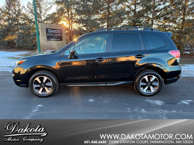 2017 Subaru Forester 2.5i Premium | Farmington, MN | Dakota Motor Company 