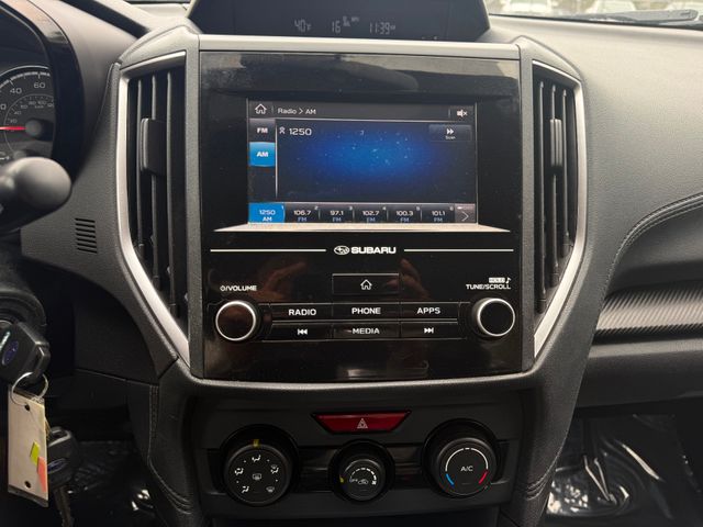 2017 Subaru Impreza 2.0i