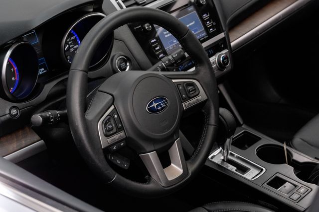 2017 Subaru Outback 2.5i Limited AWD OneOwner Navigation PopularPkg | Dallas, TX | Stevens Motor Company LLC