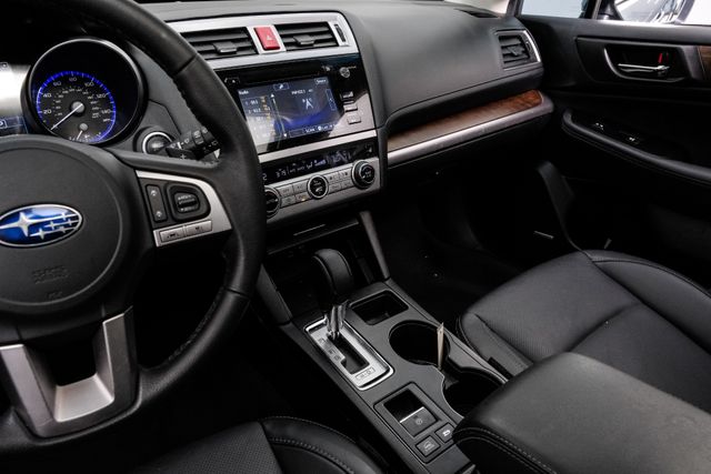 2017 Subaru Outback 2.5i Limited AWD OneOwner Navigation PopularPkg | Dallas, TX | Stevens Motor Company LLC