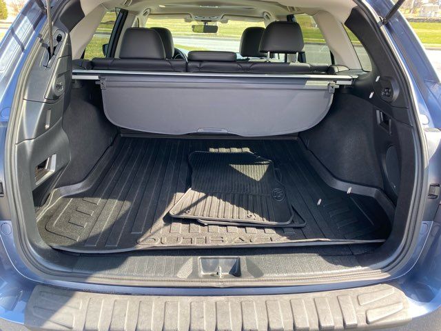 2017 Subaru Outback 3.6R Limited | Ephrata, PA | Pine Tree Motors