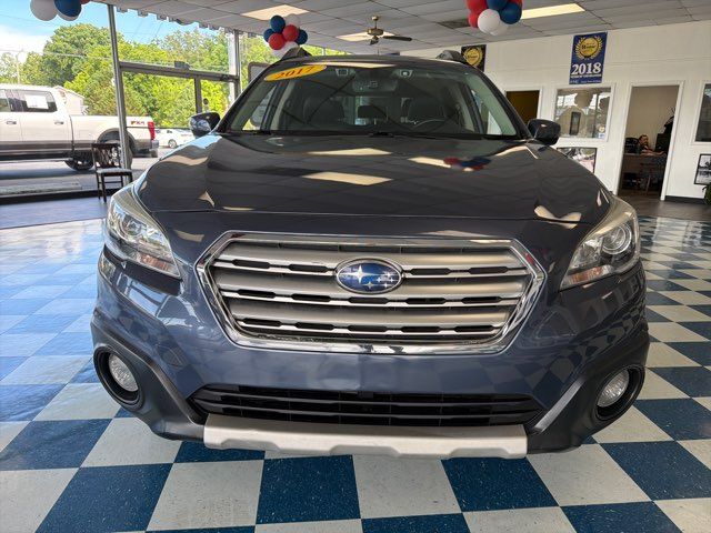 2017 Subaru Outback 3.6R Limited | Rome, GA | Knight's Car Store 2017 Subaru Outback 3.6R Limited | Rome, GA | Knight's Car Store
