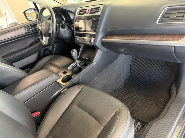 2017 Subaru Outback 3.6R Limited | Rome, GA | Knight's Car Store 2017 Subaru Outback 3.6R Limited | Rome, GA | Knight's Car Store