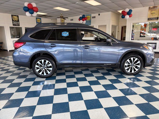 2017 Subaru Outback 3.6R Limited | Rome, GA | Knight's Car Store 2017 Subaru Outback 3.6R Limited | Rome, GA | Knight's Car Store