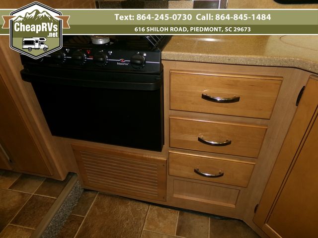 2017 Thor Chateau 31w | Piedmont, SC | Cheap RV's LLC 2017 Thor Chateau 31w | Piedmont, SC | Cheap RV's LLC