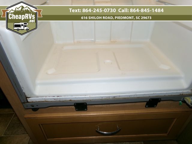 2017 Thor Chateau 31w  | Piedmont, SC | Cheap RV's LLC