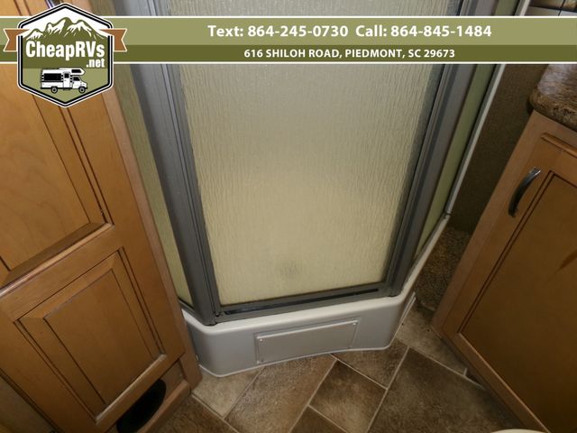 2017 Thor Chateau 31w  | Piedmont, SC | Cheap RV's LLC