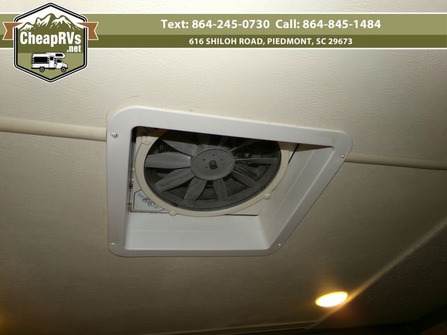 2017 Thor Chateau 31w  | Piedmont, SC | Cheap RV's LLC