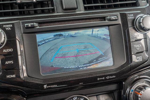 2017 Toyota 4Runner TRD Pro 4X4 / 1-OWNER W/ UPGRADES / LOADED 4WD | Austin, TX | Rocky Mountain Truck Stop Austin